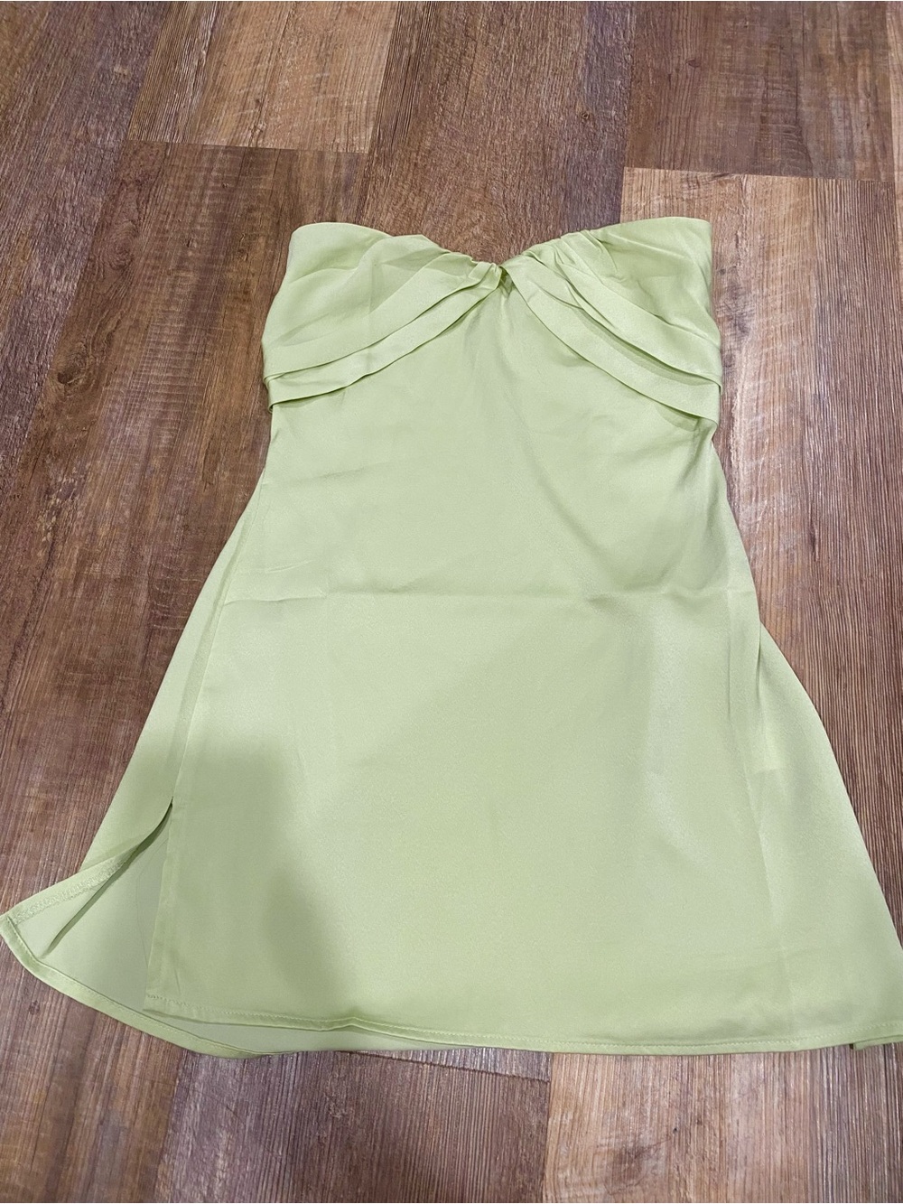 Princess Polly Strapless Lime Green hoco Dress in size 4